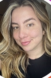 Aline Arias